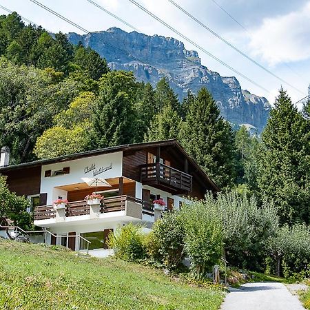 Chalet Waldrand Inden エクステリア 写真