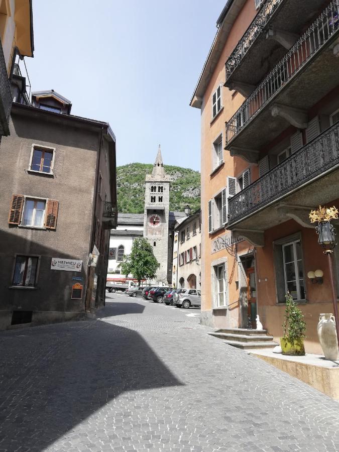 Chalet Waldrand Inden エクステリア 写真
