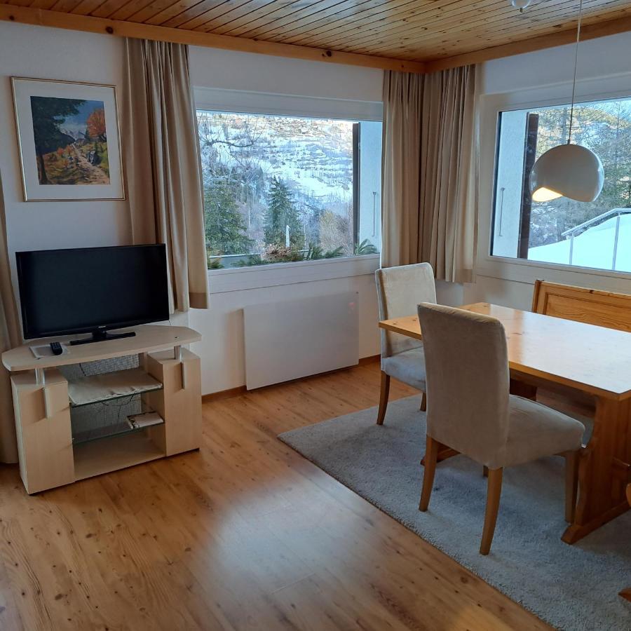 Chalet Waldrand Inden エクステリア 写真